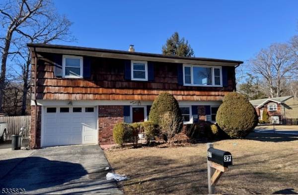 37 Spring Ave, West Milford Twp., NJ 07480