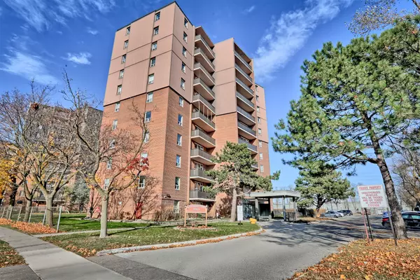 Mississauga, ON L4Y 3A3,3065 Queen Frederica DR #707