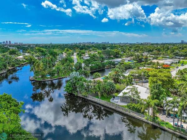 Wilton Manors, FL 33334,3016 NE 1st Ter