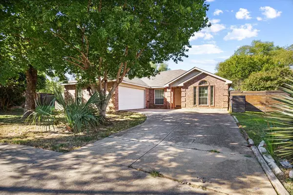 3302 Sewell Drive, Sachse, TX 75048