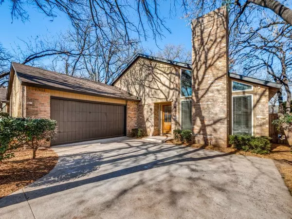 Arlington, TX 76016,5401 Falcon Wood Court