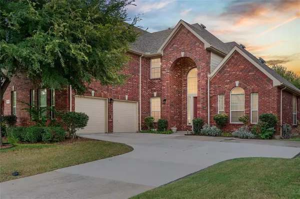 913 Royal Oaks Drive, Mckinney, TX 75072