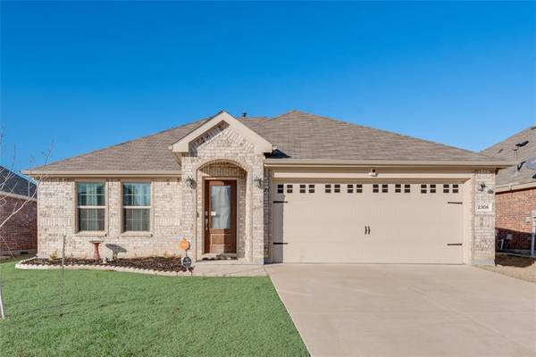 2306 Spokane Drive, Forney, TX 75126