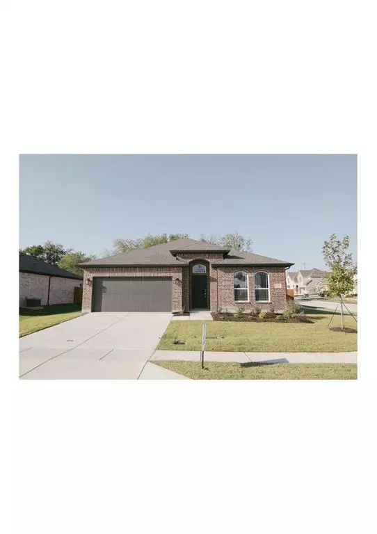 1206 Anderson Drive, Trenton, TX 75490