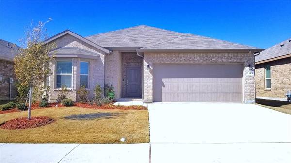 1105 Twin Brooks Lane, Fort Worth, TX 76177