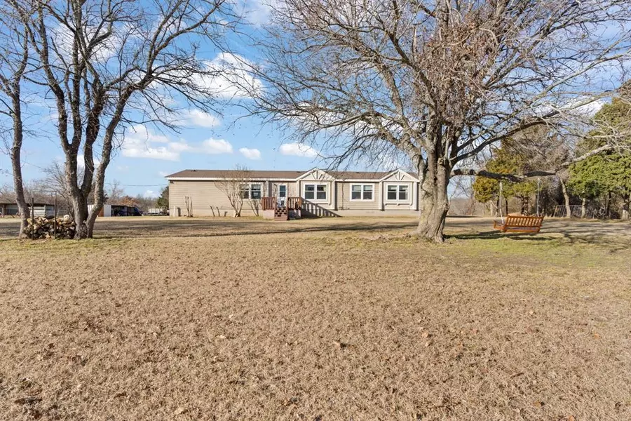 127 N Hcr 2401 N, Whitney, TX 76692