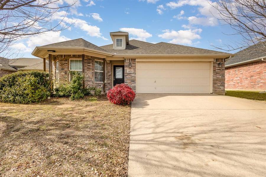 1615 Country Hls, Waxahachie, TX 75165