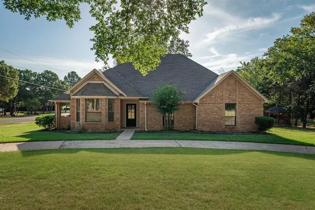 Double Oak, TX 75077,105 S Forest Lane