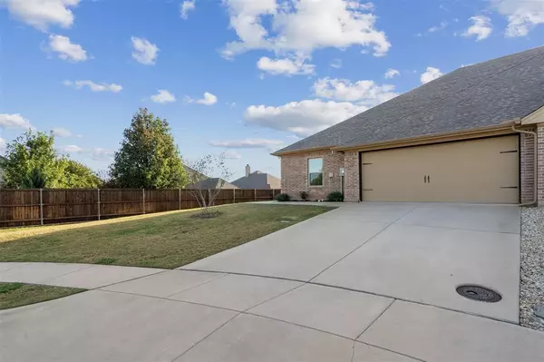 Granbury, TX 76049,544 Landry Court