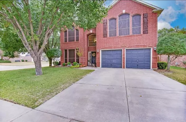 2601 Lakeside Drive, Burleson, TX 76028