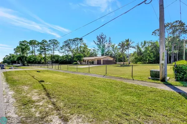 The Acreage, FL 33411,13880 Persimmon Blvd