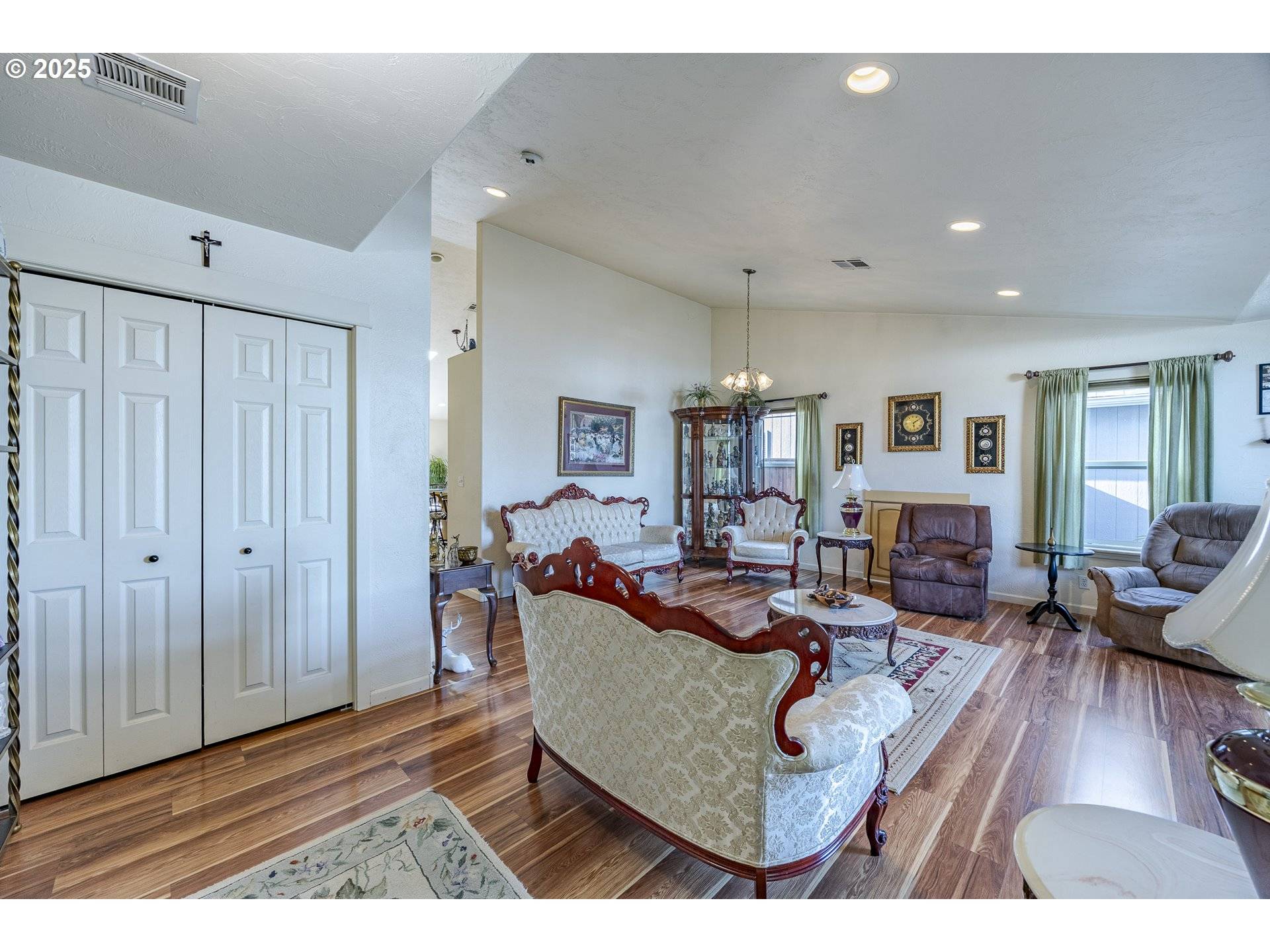 Springfield, OR 97478,6587 AARON LN