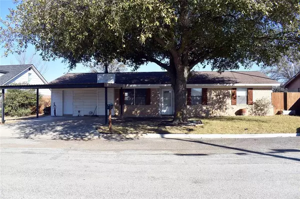 Bangs, TX 76823,1204 Switzer Street