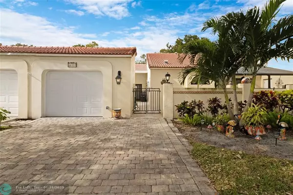 Deerfield Beach, FL 33442,631 Deer Creek Emerald Way E