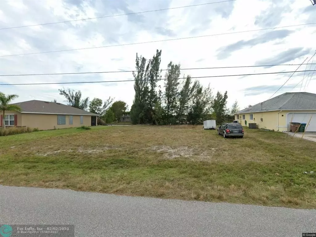 Cape Coral, FL 33991,842 SW 15th St