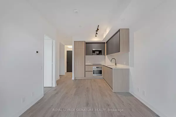 108 Peter ST #721, Toronto C01, ON M5V 2G7