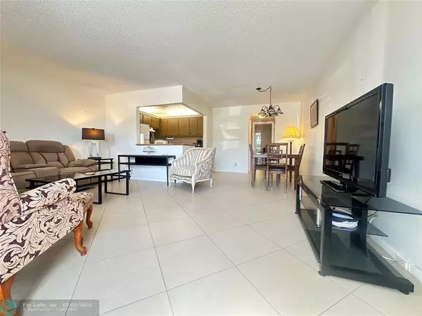 27 Newport B  #27, Deerfield Beach, FL 33442