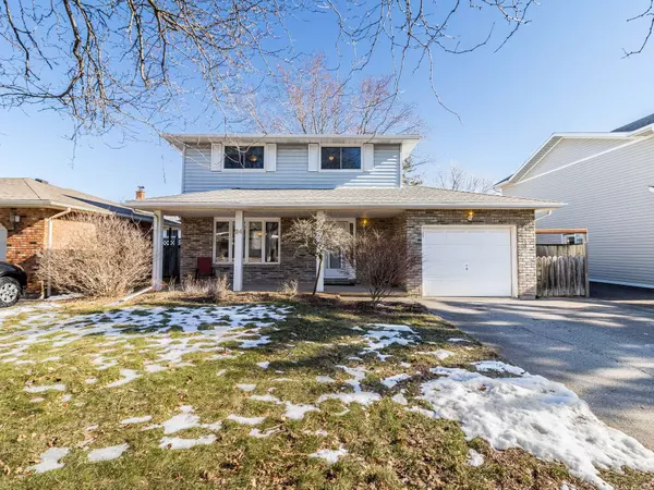 24 The Meadows ST, St. Catharines, ON L2N 7L1