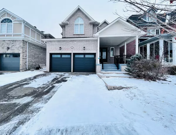 4 Castleglen BLVD, Markham, ON L6C 0A8