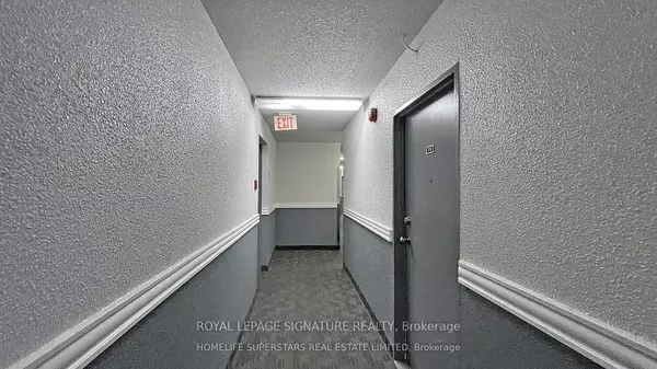 Mississauga, ON L4X 2T5,1455 Williamsport DR #319