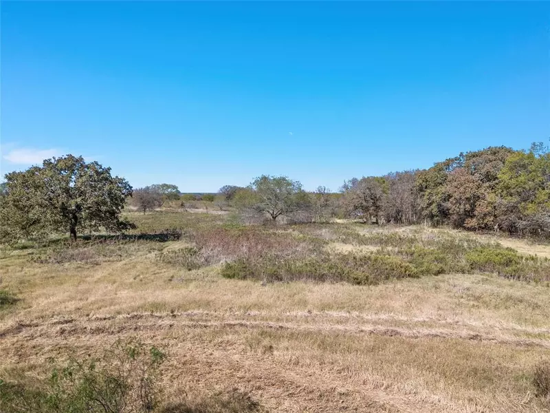 980 N League Ranch Road, Waco, TX 76705