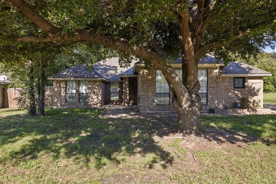 3131 Shady Grove Circle, Granbury, TX 76049