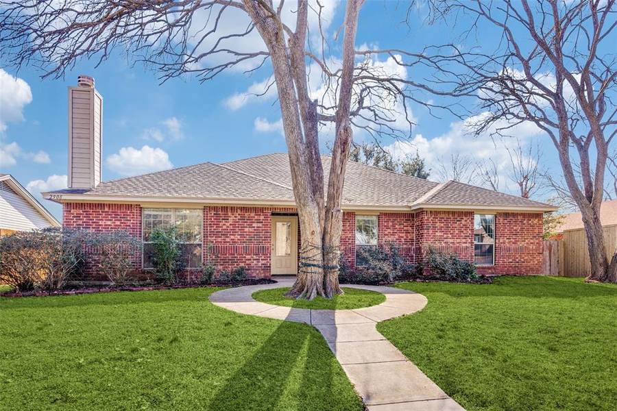 2908 Royal Oaks Drive, Plano, TX 75074