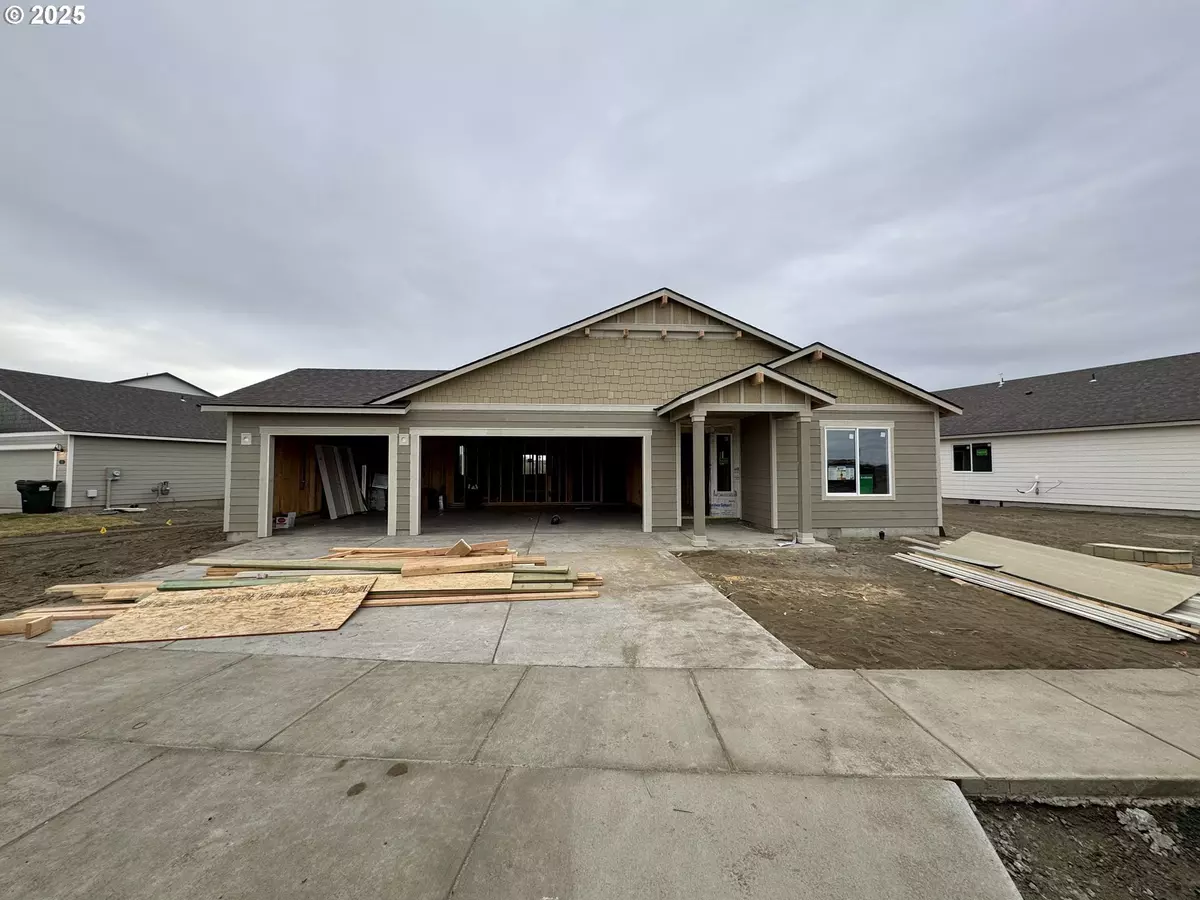 Hermiston, OR 97838,1604 NE 8th PL