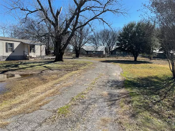 Whitney, TX 76692,1004 E Davis Street