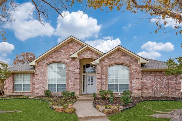 1500 Land Drive, Plano, TX 75093