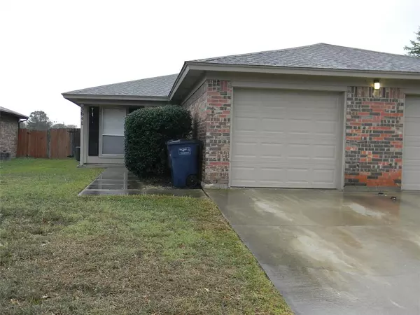 3641 Hulen Park Circle, Fort Worth, TX 76123