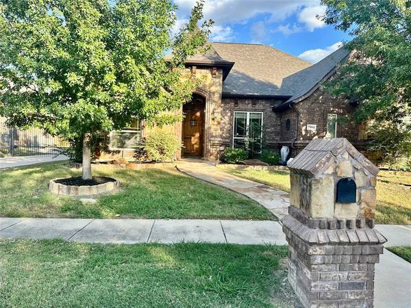 North Richland Hills, TX 76182,7904 Bentley Drive