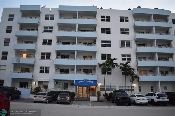 2900 BANYAN  #308, Fort Lauderdale, FL 33316