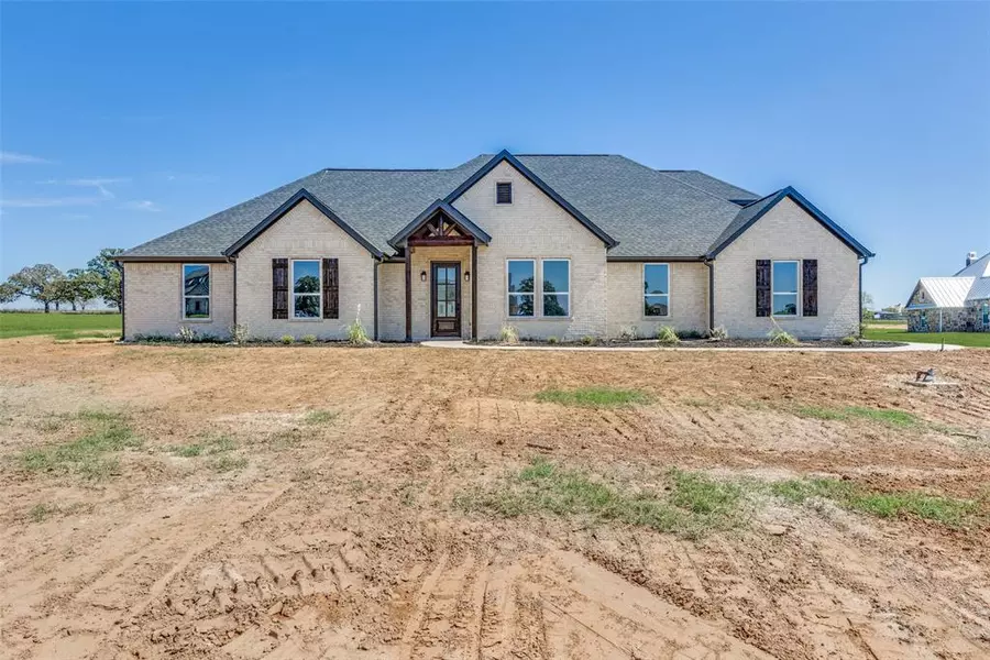 2017 Swallowtail Court, Poolville, TX 76487