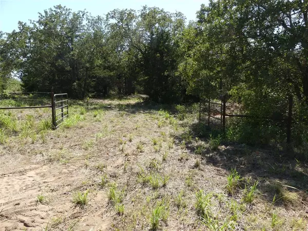 001 Boyd Road, Forestburg, TX 76239