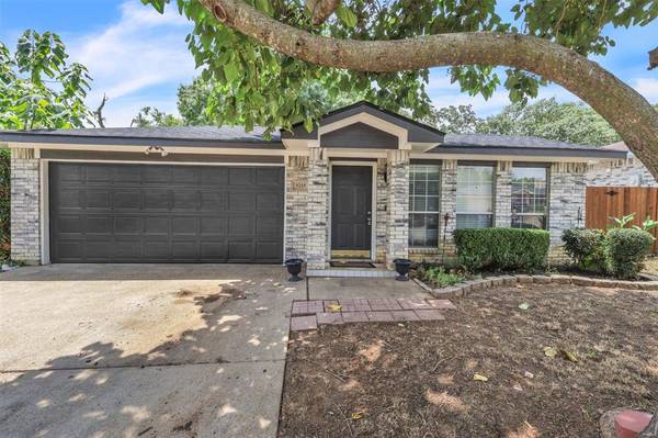 9219 Crimnson Court, Dallas, TX 75217