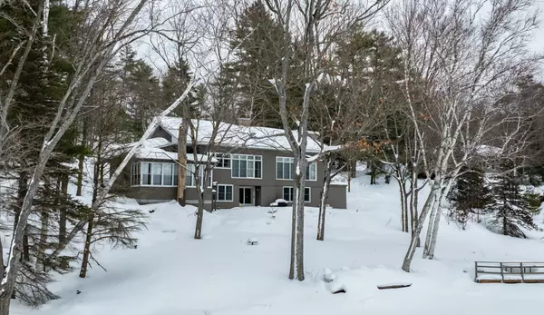 Muskoka Lakes, ON P0C 1M0,1154 Ridge RD