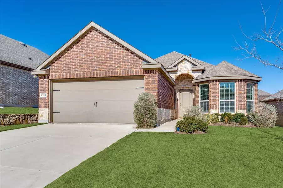 2912 Lampasas Lane, Little Elm, TX 75068