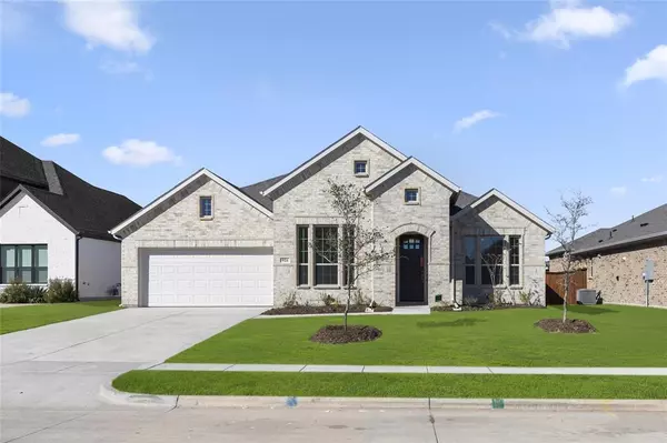 916 Guava Court, Forney, TX 75126