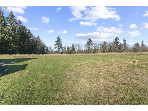 52 SUNNYFIELD DR #Lot 2, Cathlamet, WA 98612