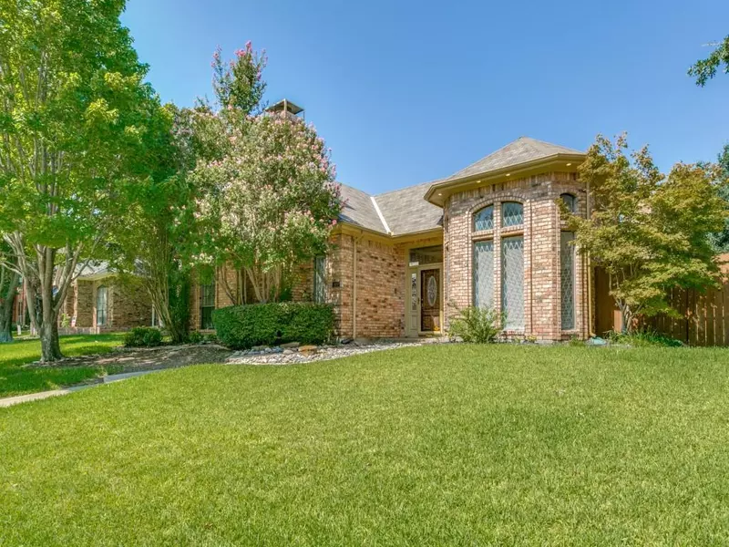 115 Winding Hollow Lane, Coppell, TX 75019