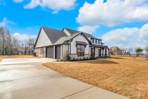 Van Alstyne, TX 75495,116 Cooper Lane