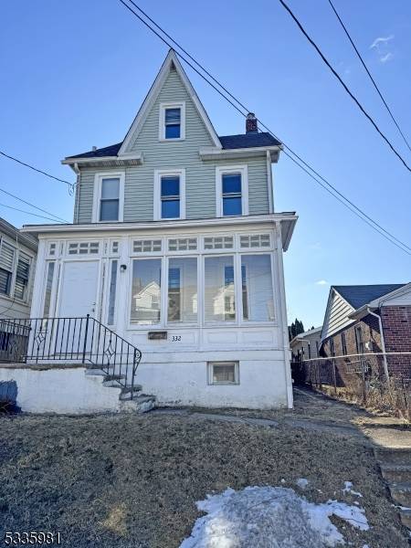 332 Thomas St, Phillipsburg Town, NJ 08865