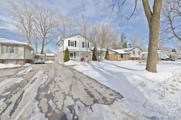 London, ON N6J 3C8,843 Westbury CRES