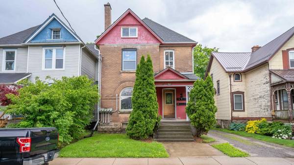 48.5 Mitchell ST, St. Thomas, ON N5R 2T9