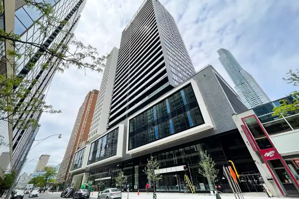 20 Edward ST #2516, Toronto C01, ON M5G 0C5