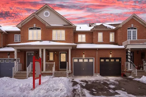 8 Rich CRES, Whitby, ON L1P 1V9