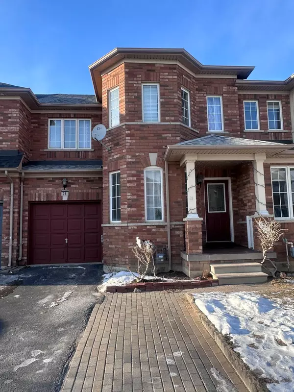 Brampton, ON L6P 1N5,28 Pompano PL