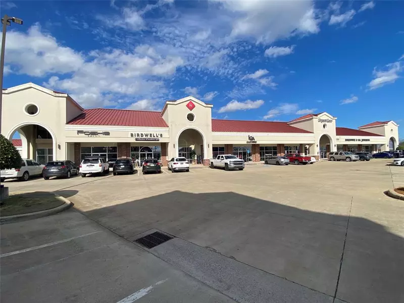 2151 Airline Drive, Bossier City, LA 71111