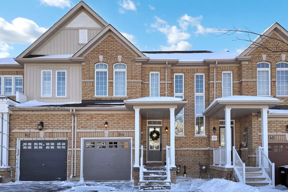 Bradford West Gwillimbury, ON L3Z 0N9,144 Matthewson AVE